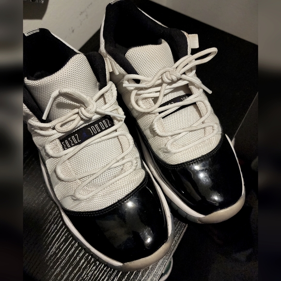 ❌️SOLD❌️ AIR JORDAN 11 - RETRO LOW CONCORD (AUTHENTIC) - Picture 5 of 6